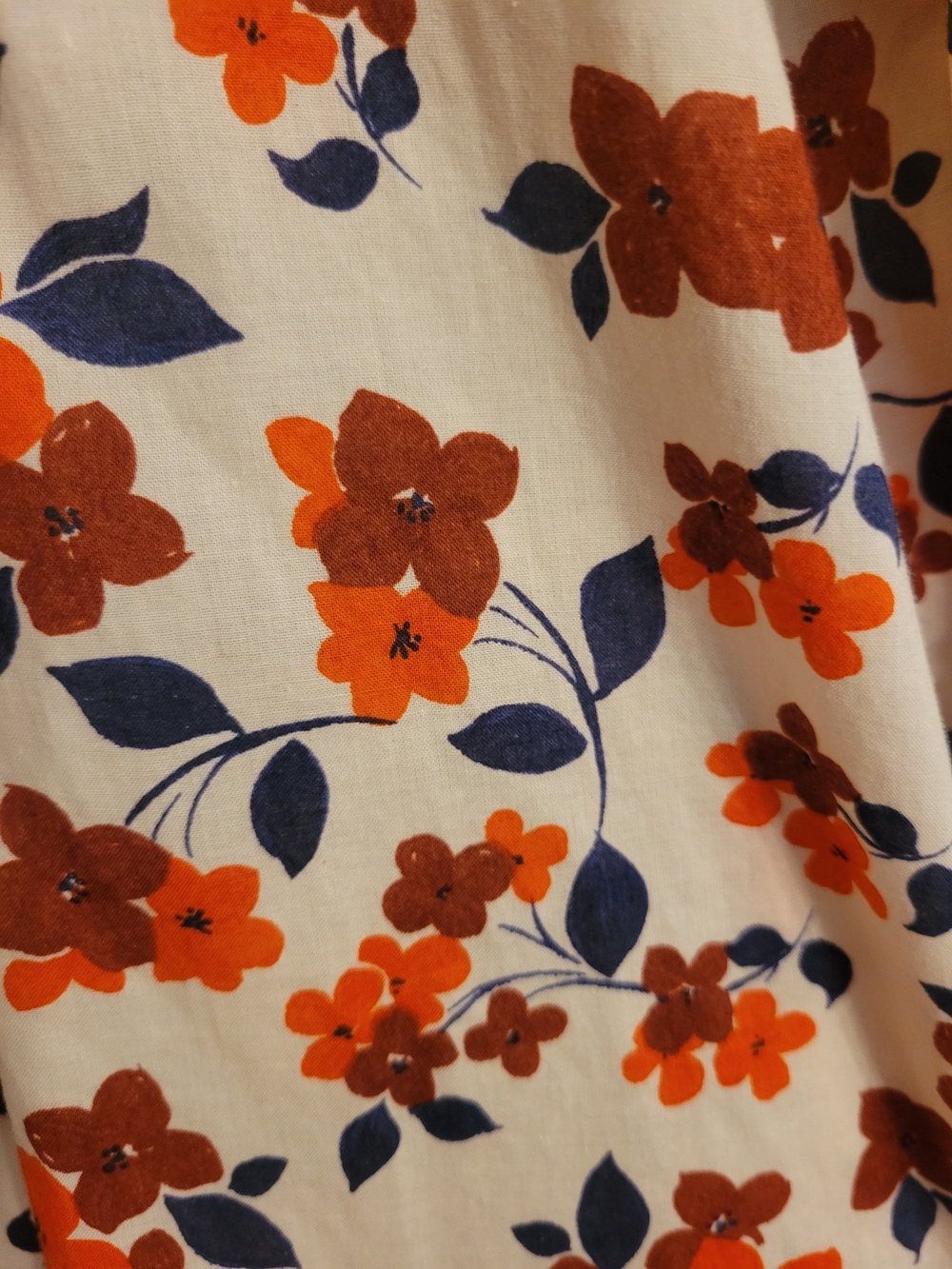 Elizabeth and James Cream Blouse with Orange & Navy Floral Print - Picture 5 of 8